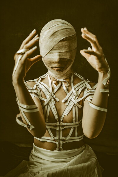 Photograph Daiki Fujiwara The Fastener on One Eyeland